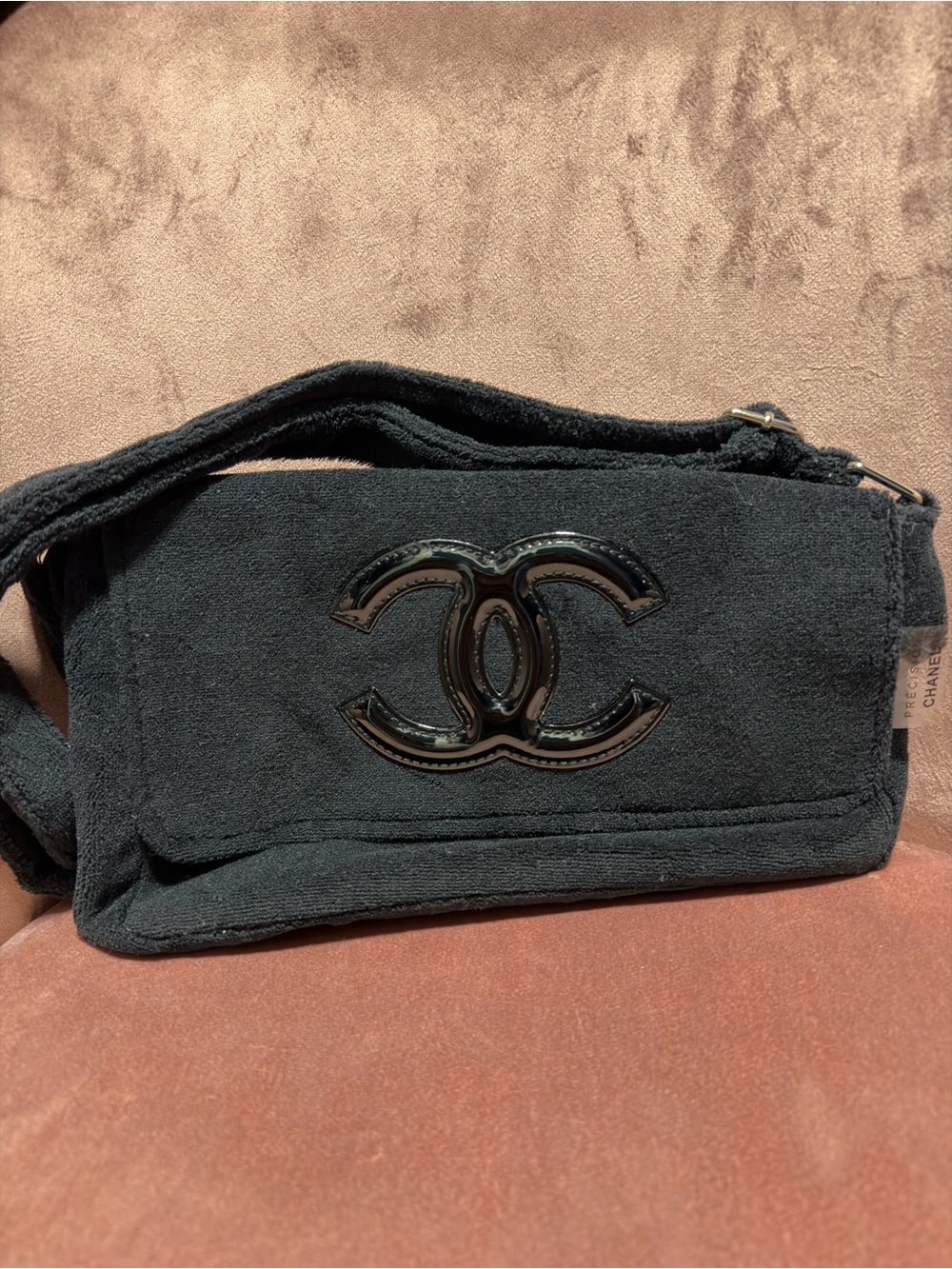 GWP Chanel Black On Black Logo Crossbody Bag - Picture 2 of 9